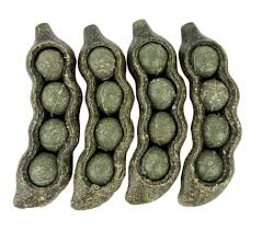 Pipsqueak Small Animal Forage Delites Nibble Pea Pods 4 Pack