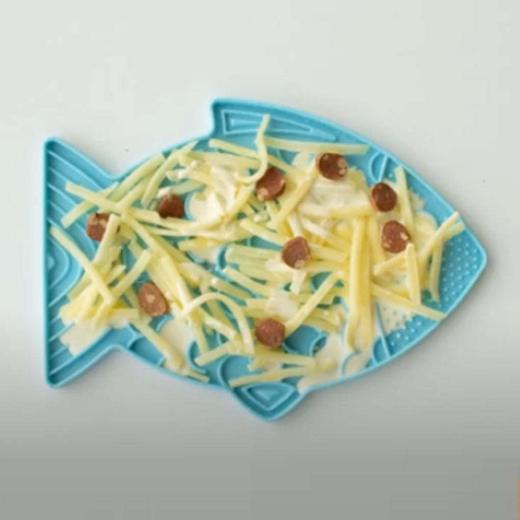 LickiMat Cat Classic Casper Slow Down Feeder/Mat - RSPCA VIC