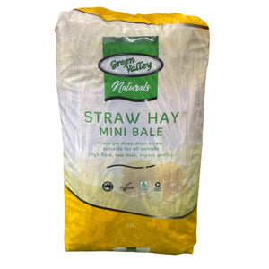 Green Valley Naturals Straw Mini Bale 22L - RSPCA VIC